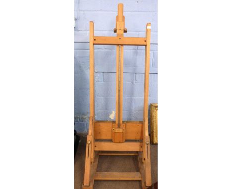 Large 20th Century artists easel with adjustable height setting, 174cm high