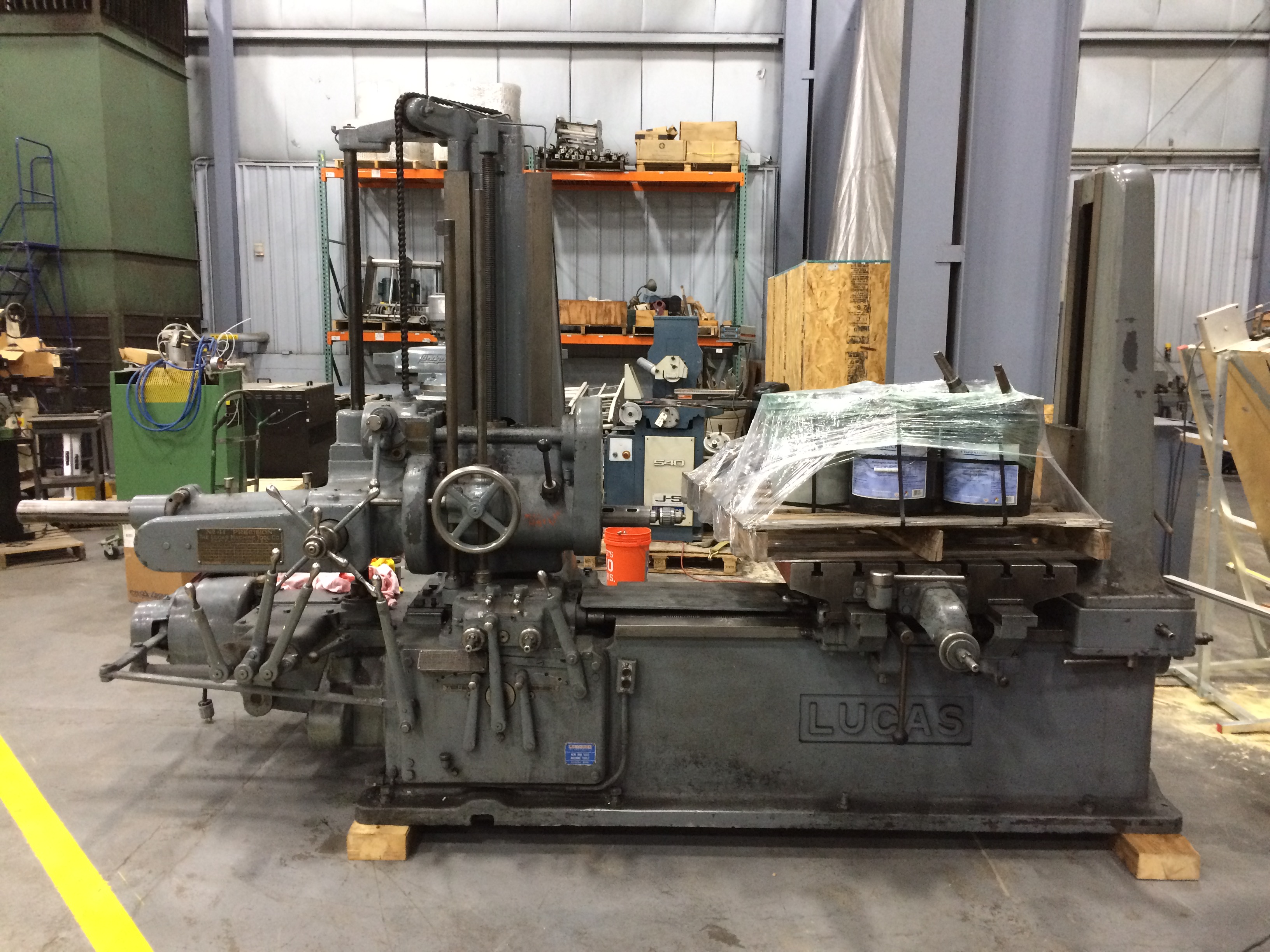 LUCAS 3" Horizontal Boring Mill w/ Tooling Model 41 Table Size 34