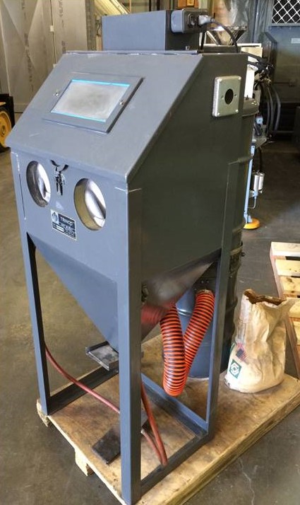 Trinco Dry Blast Cabinet W Bp Dust Collector Model 24