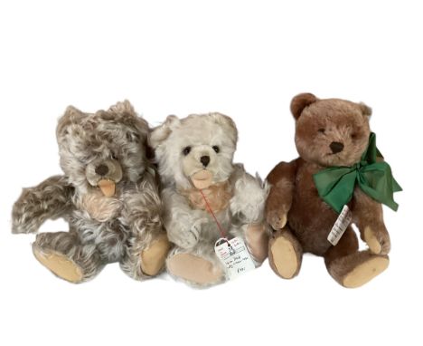 Three original Steiff bears, to include 1970s Zotty, with button, 10.5cm. and 26cm Steiff Zotty, circa 60-61 rare white colou