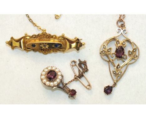 A small brooch set foiled pink paste and pearl cluster, a 9ct gold open-work pendant set amethyst and seed pearls, on gold ch