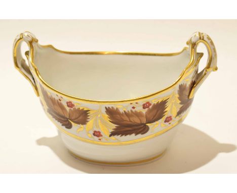 Worcester Barr Flight &amp; Barr early 19th century boat shaped bowl with floral decoration and gilt handles, 18cm long  