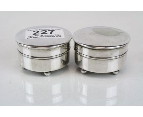 Pair of Late 19th / Early 20th century Silver Plated Circular Lidded Trinket Boxes