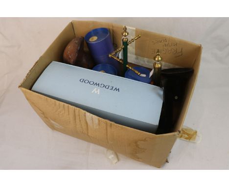 Quantity of items, to include a Joseph Sankey &amp; Sons copper tea caddy, three boxed Wedgwood glass candlesticks, mug tree,