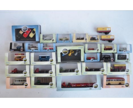 Twenty six 1/76 scale OO gauge diecast vehicle models from Oxford Diecast to include Commercial, Haulage, Automobile Company,