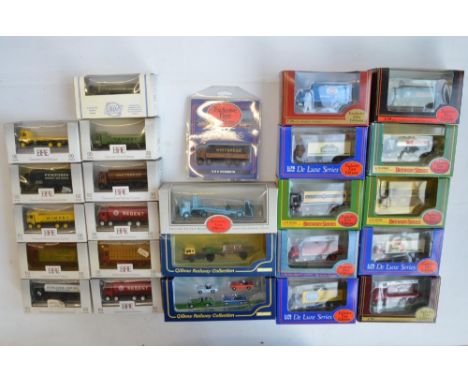 Twenty five 1/76 scale OO gauge boxed diecast models of vintage commercial vehicles and cars, 23 from Exclusive First Edition