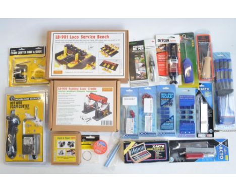 Collection of scale railway modelling tools and accessories to include Proses LB-901 loco service bench, LB-902 rotating loco