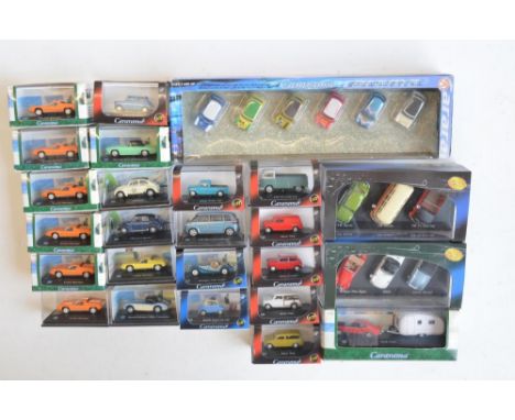 Twenty six boxed diecast 1/72 scale vehicle models from Cararama/Hongwell to include 4x multi vehicle set Mini's, VW, classic