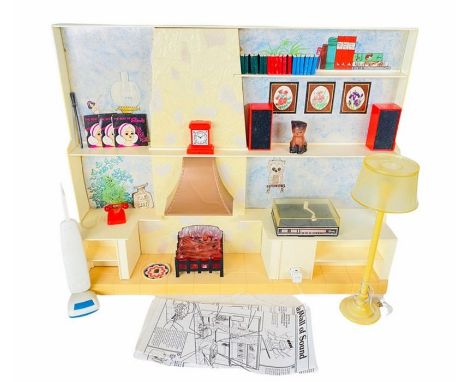 Sindy - A Wall of Sound Set - Circa 1970's - Lacking original box. Item fitted with battery and worked at time of lotting.&nb