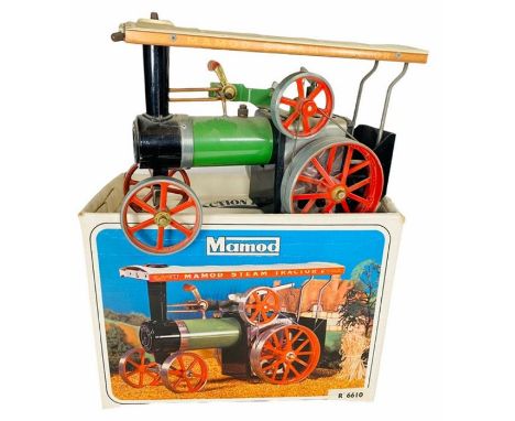 Mamod Live Steam Traction Engine - TE1a - Model is boxed, however model is dusty&nbsp;