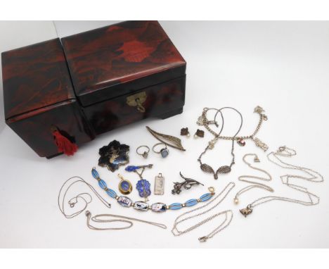 An oriental lacquer box with silver and costume jewellery to include a Norwegian silver and enamel bracelet by Aksel Holmsen,