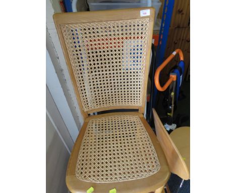 LIGHT MAHOGANY SIDE CHAIR
