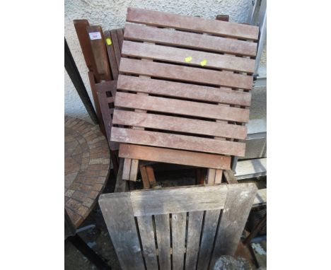 TWO FOLDING WOODEN GARDEN CHAIRS, TWO SMALL FOLDING OCCASIONAL TABLES AND ONE OTHER WOODEN TABLE