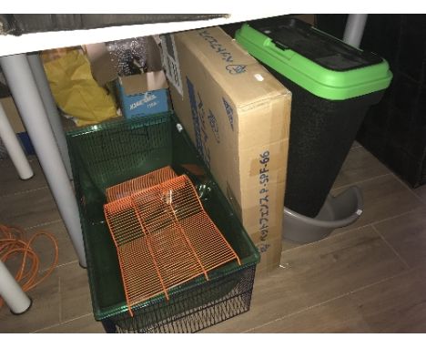 PET BED FOOD STORAGE BIN HAMSTER CAGE PET FENCE GATE