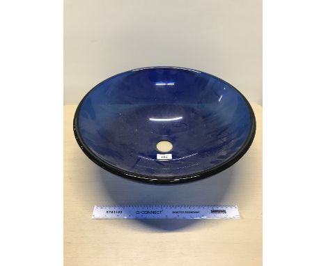 CIRCULAR SPUN GLASS WASH BASIN