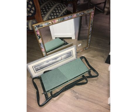 PRINT FLORAL MIRROR FOLDING STOOL
