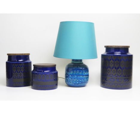 Aldo Londi Bitossi pottery table lamp in Rimini blue with incised geometrical banded decoration, together with a set of three