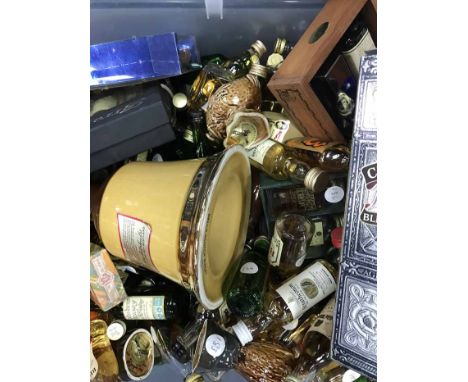 LARGE LOT OF WHISKY MINIATURESPredominantly Blended Scotch Whisky, includes Johnnie Walker and Bell's decanters. Includes ful