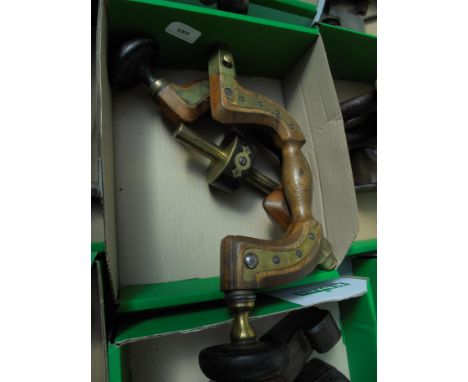(x2) Wood and brass braces and marker tool