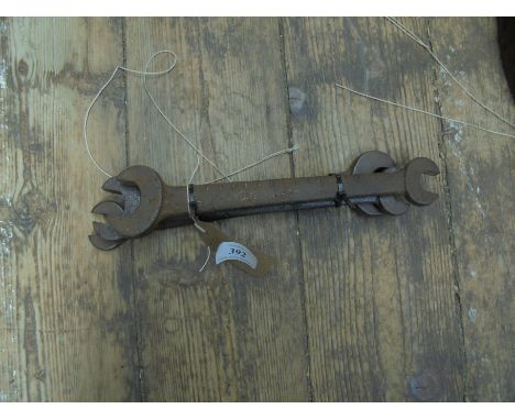 (x3) Large Massey Ferguson tractor spanners