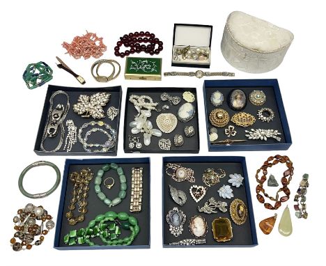 Silver and stone set silver jewellery including gate bracelets, necklaces and rings, 9ct gold ring and brooch, pair of silver