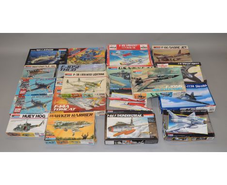 34 x Monogram 1:48 scale model aircraft kits. Viewing recommended