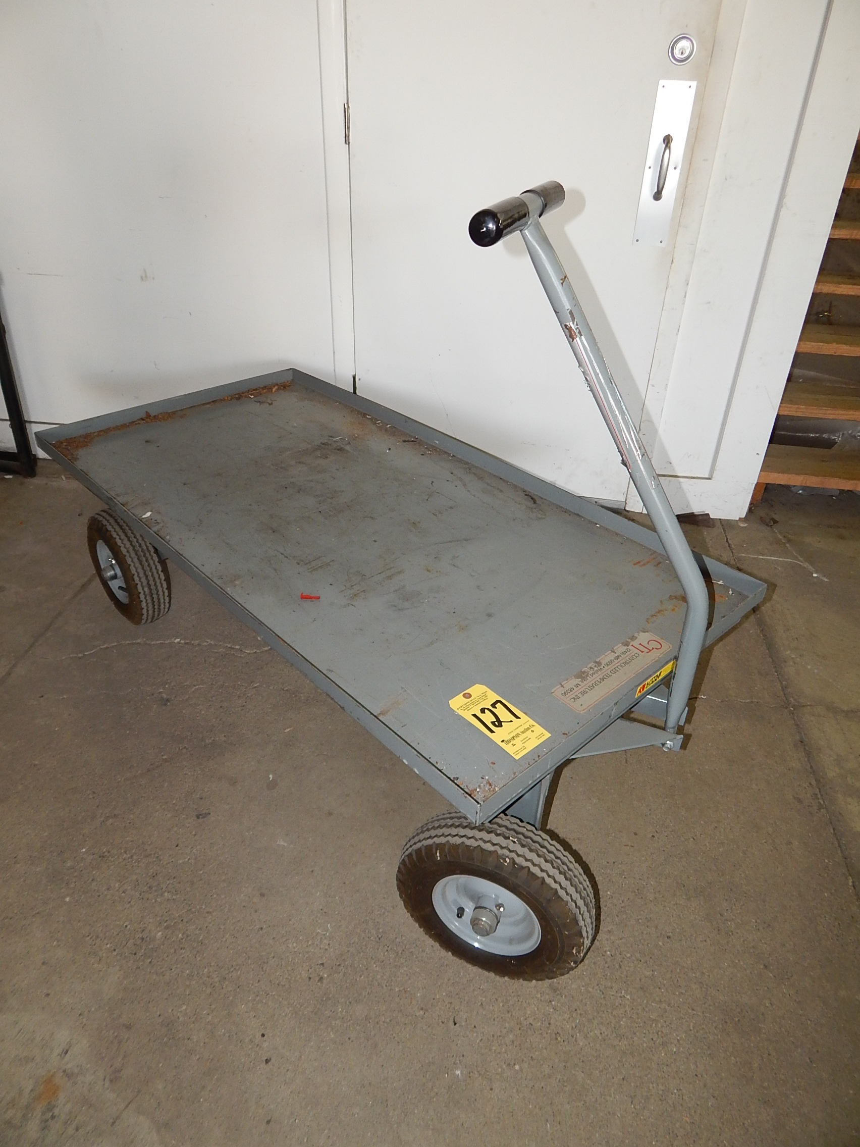 Maintenance Cart with Pneumatic Tires