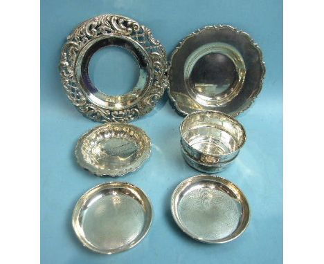 Two engine turned pin trays, London 1945, and other small pin trays, a bowl and miscellaneous small silver___8oz.