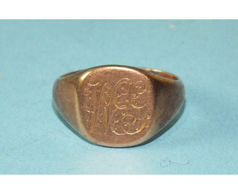 A 9ct rose gold signet ring, size P, 6.3g.