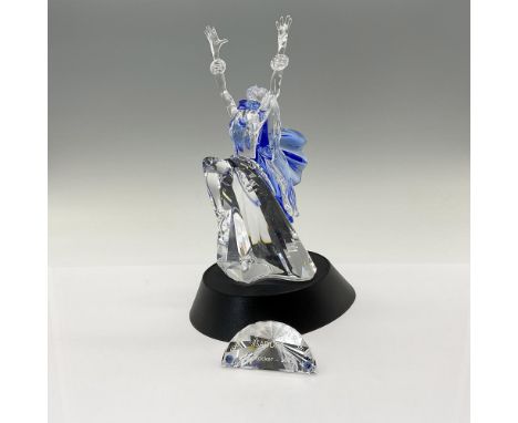 First crystal figural of the Magic of Dance trilogy. Stunning clear crystal figure, celebrating the art of dance. A blue crys
