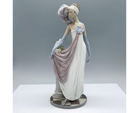 Glossy figure of a fancy woman flaring out her dress next to a decorative pillar. Lladro backstamp. Artist: Vicente MartinezI