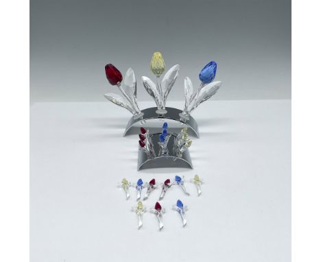 Renewal gifts for 1 year and 3-year memberships. Lovely colorful tulips in yellow, red and blue crystal with stands. Also inc