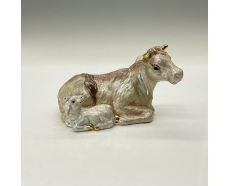 The Nativity Oxen and Lamb Figurine is hand painted with exquisite detail and life-like expressions. This intricately handcra