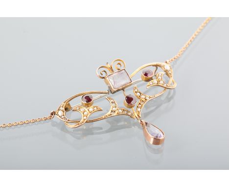 UNUSUAL EDWARDIAN AMETHYST, GARNET AND SEED PEARL HOLBEIN
of sinuous openwork form, set with a rectangular step cut amethyst 