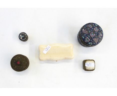 Four various metal and enamelled Eastern and foreign trinket boxes and a Victorian ivory trinket box with serpentine sides (5
