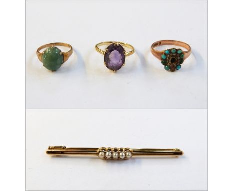 Gold-coloured metal bar brooch set with five small pearls, a 9ct gold dress ring set oval jade-coloured stone, an antique 9ct