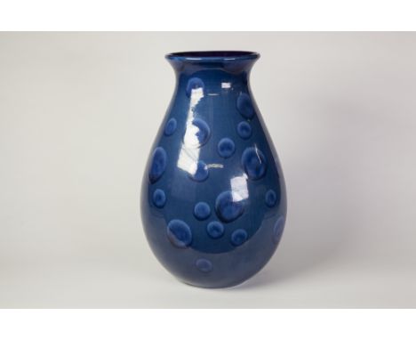 1970's POOLE POTTERY 'BLUE COMET' PATTERN LARGE VASE, of baluster form, 18" (45.7cm) high, raised mark 