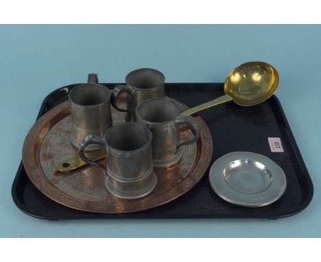 A mixed lot of items including a decoratively engraved circular copper tray 31.5cm diameter, four Victorian 1/2 pint mugs, a 