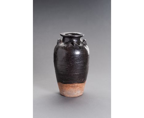 A HENAN BLACK-GLAZED CERAMIC AMPHORA VASE, SONG DYNASTYChina, Song dynasty (960-1279). Thickly potted, the baluster body risi