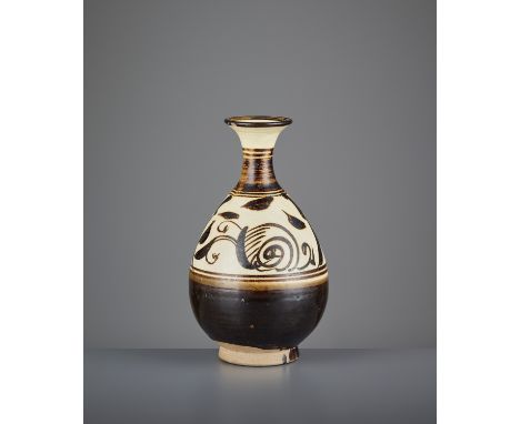 Cuir Ceramics: Traces - Small Rain Vase - Gardiner Museum Shop