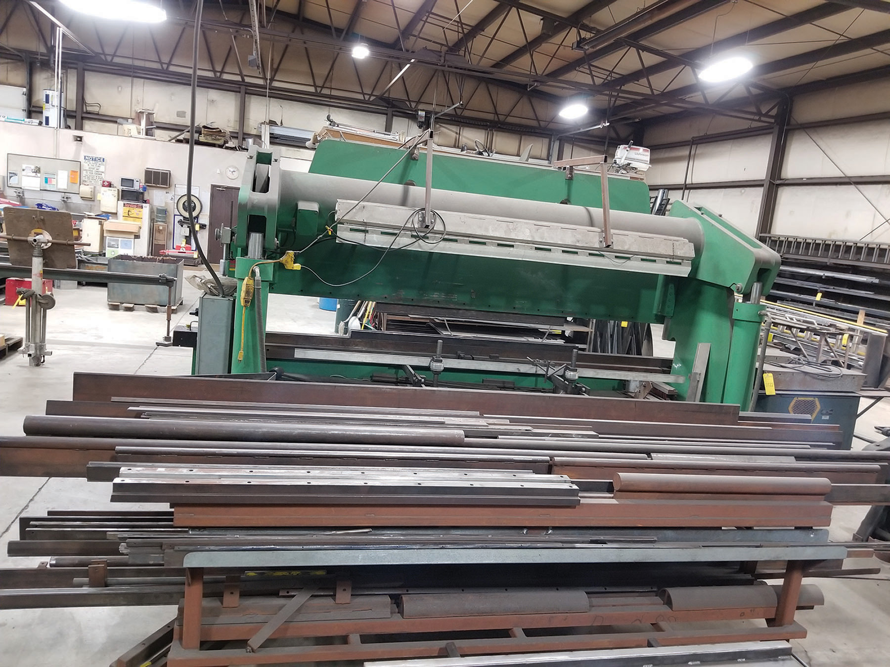 HEAVY DUTY STEEL CART WITH (20+) PRESS BRAKE PRESS DIES FOR ACCURPRESS