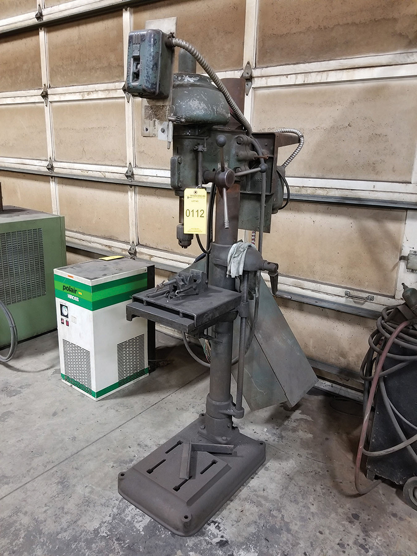 BUFFALO #18 VERTICAL DRILL PRESS WITH ADJUSTABLE HEIGHT 12'' X 12 ...