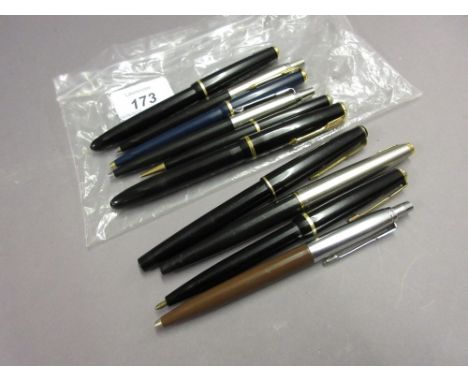 Ten various vintage pens
