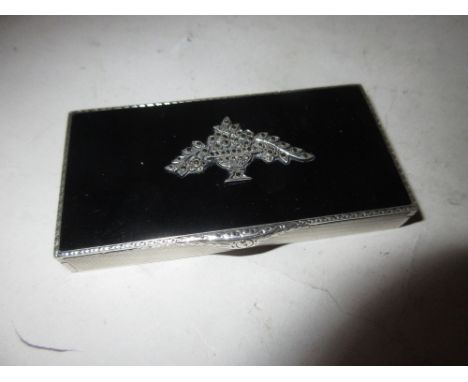 Early 20th Century silver onyx inset vanity compact