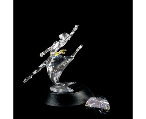 Lead crystal final piece to the Magic of Dance trilogy. Includes title plaque and base. Swarovski etched backstamp. Figurine 