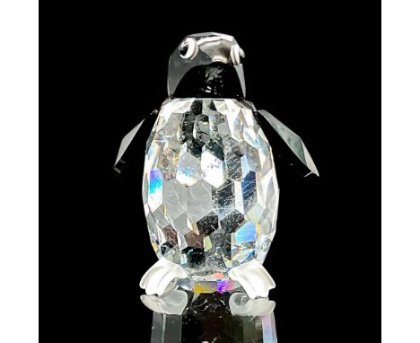 Lead crystal part of Kingdom of Ice and Snow collection and is made with jet crystal body and eyes, and frosted crystal feet.