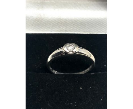 9ct white gold vintage diamond rubover solitaire ring (1.6g) 