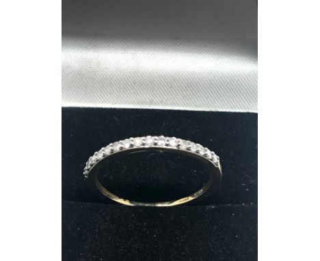 9ct gold diamond eternity ring (1.4g) 