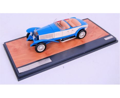 Matrix Models MX 41705-121, 1/43rd scale model of a 1926 Phantom Experimental Vehicle #10EX, finished in blue and cream with 