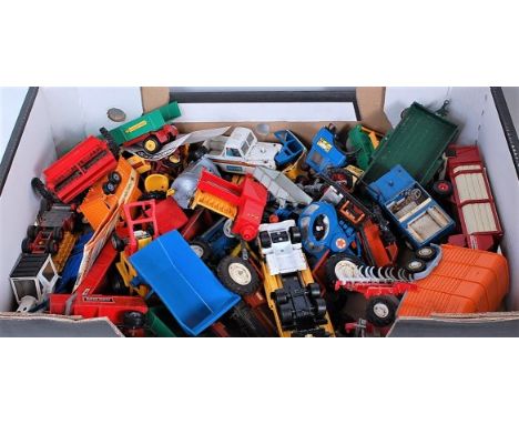 A tray of mixed playworn and loose mainly Britains farming diecast to include various tractors, Corgi pony club horsebox, Mas